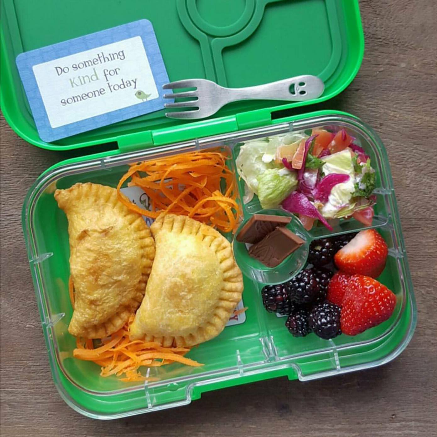 Bento Box Lunch Comparison - Yumbox Tapas 